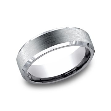 titanium-men's-wedding-band-polished-edge