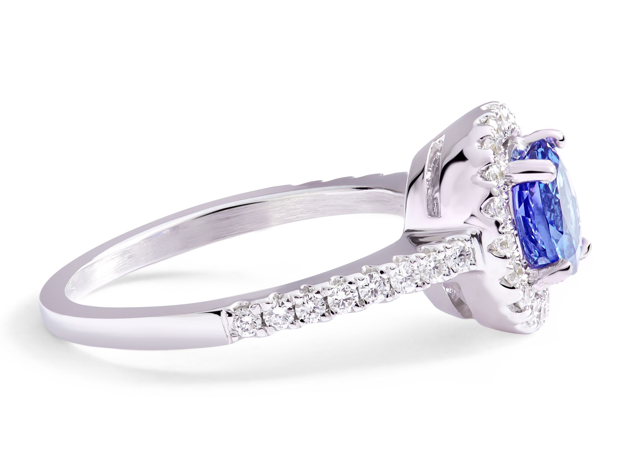 Preset Tanzanite Round Diamond Halo Engagement Ring (6mm)