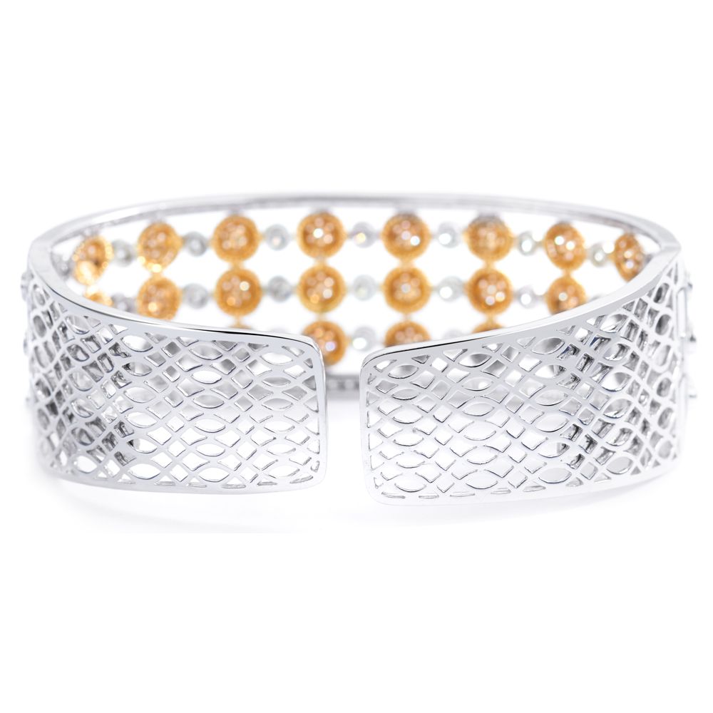 Two-Tone Diamond Cuff Bracelet in 18K Yellow and White Gold (5.04ct)
