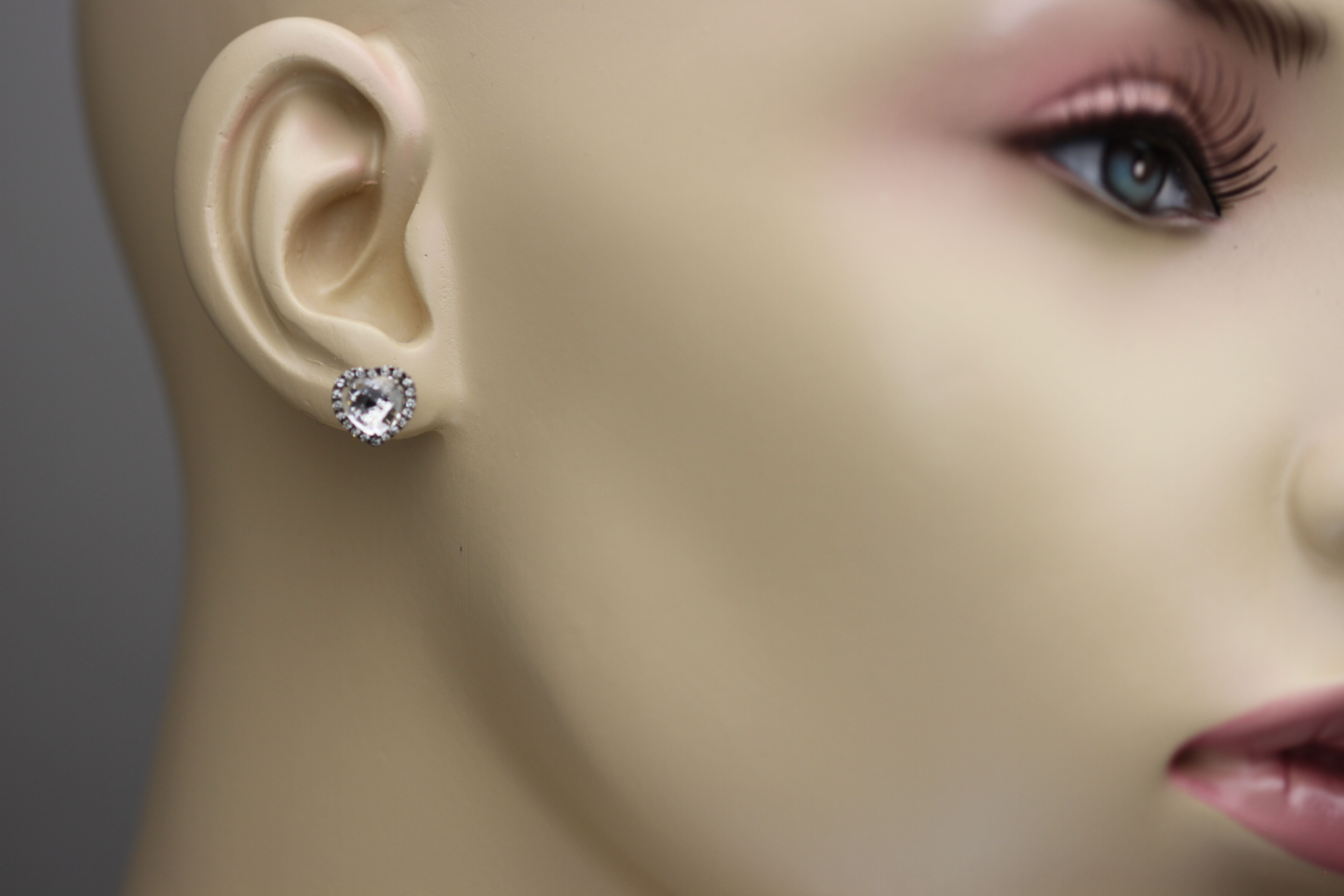 White Quartz and Diamond Heart Stud Earrings in 14K White Gold (6x7mm)