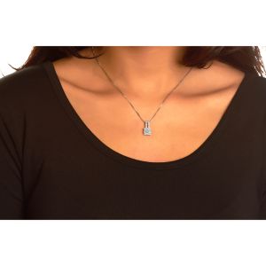 diamond-cluster-square-white-gold-necklace